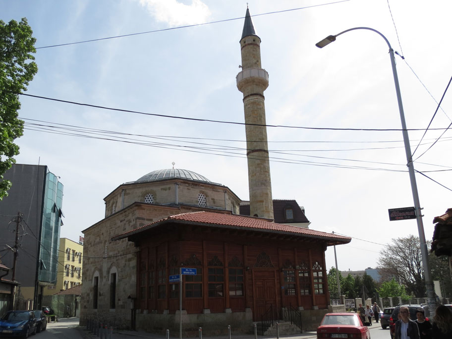 Kosova Priştine'de Yaşar Paşa Camii