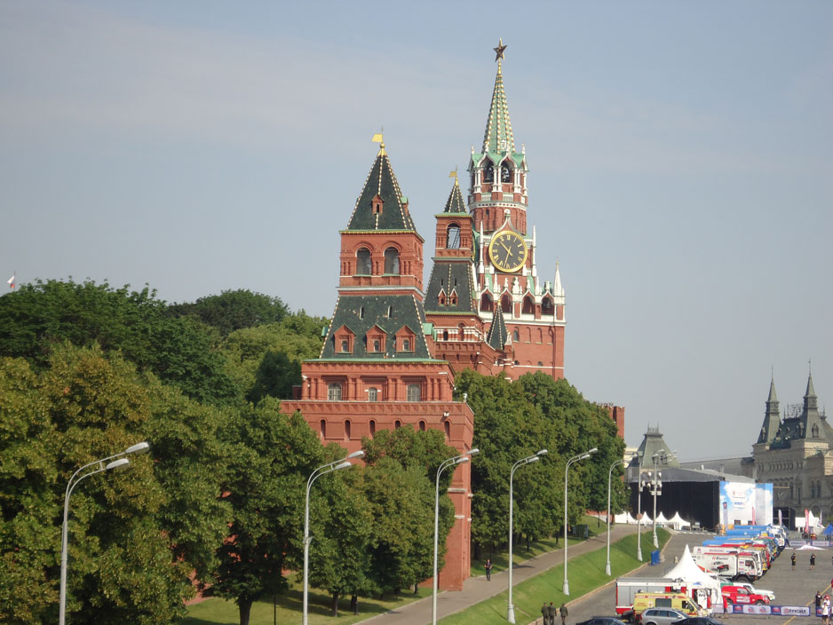 Kremlin Sarayı'nın kuleleri