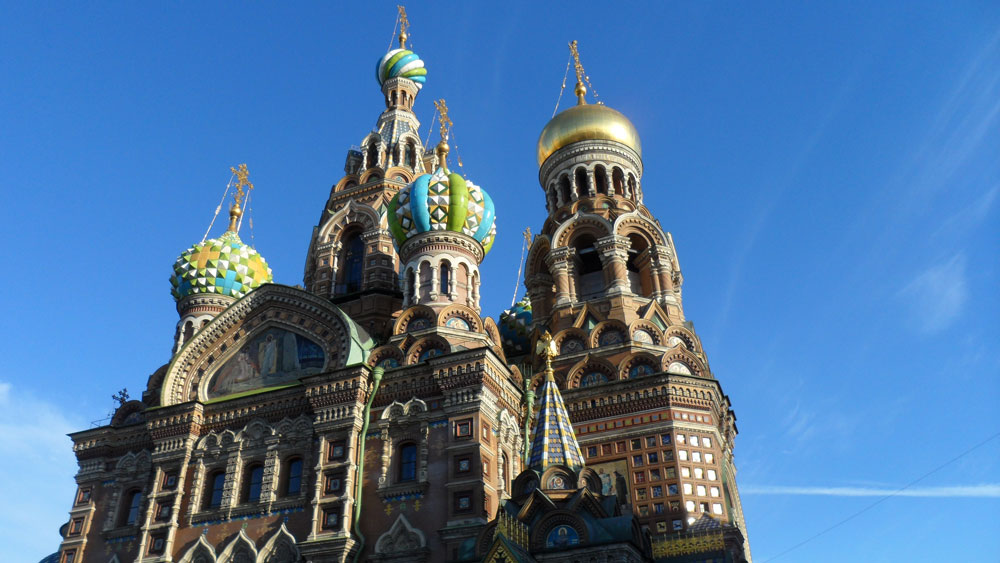 St. Petersburg'da Dökülen Kan Kilisesi