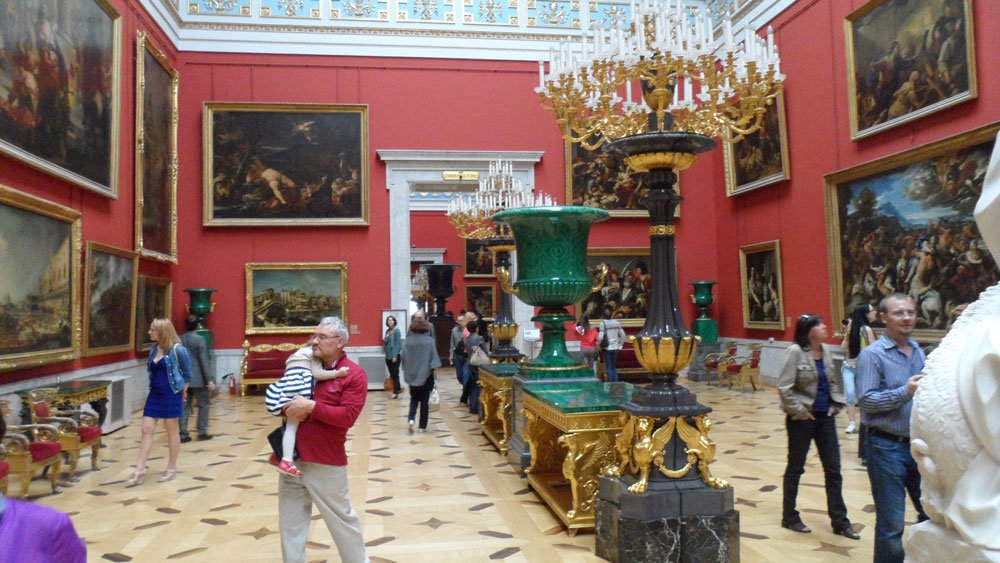Hermitage Müzesi'nden bir görünüm