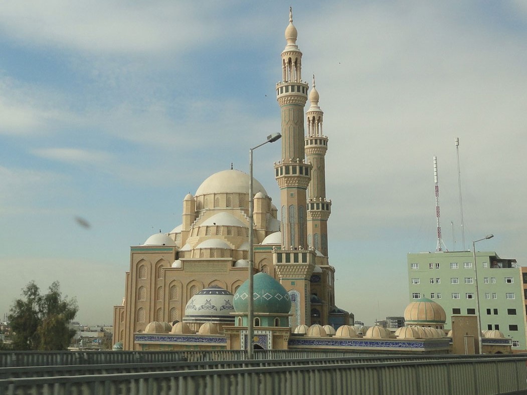 2007 senesinde ibadete açılan Erbil'in en büyük camii: Celil Hayat Camii