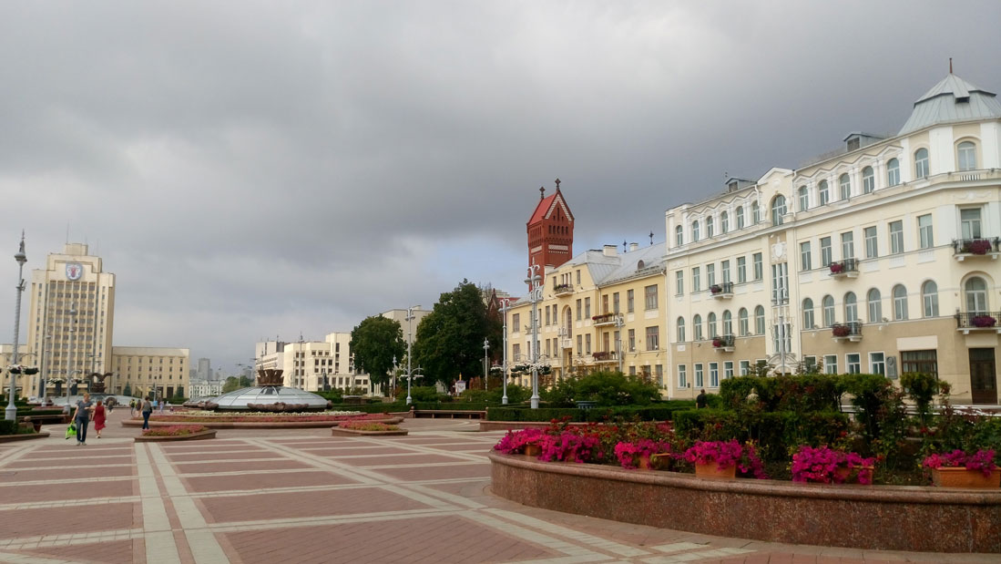 Minsk'te Özgürlük Meydanı