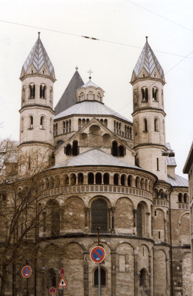 Köln'de Büyük Aziz Martin Kilisesi