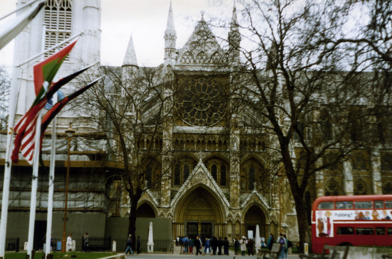 Londra'nın "protokol" kilisesi Westminster Abbey