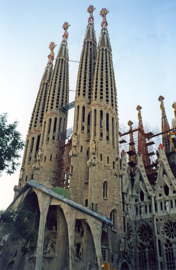Sagrada Familia Bazilikası