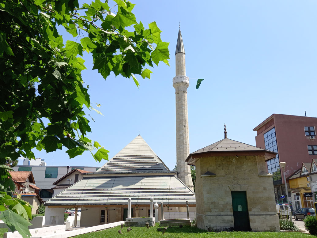 Turalıbey Camii