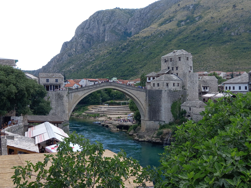 Mostar Köprüsü