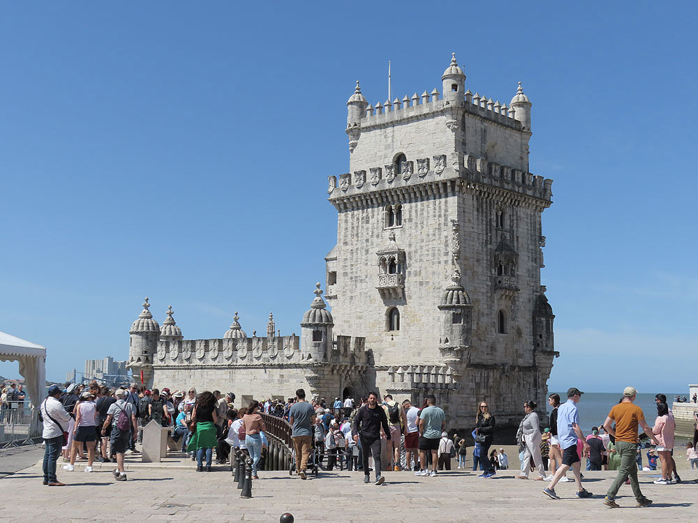 Lizbon'un simge yapılarından Belém Kulesi 